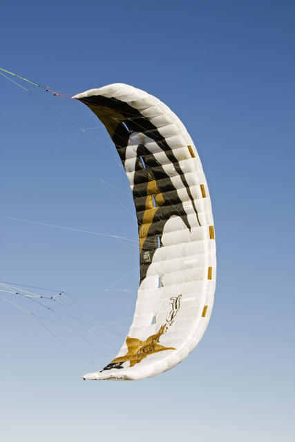 FLYSURFER PSYCHO 4