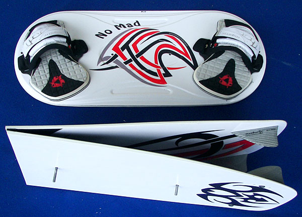planche de kitesurf pliable nomad