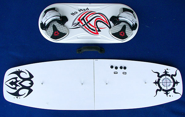 planche de kitesurf pliable nomad