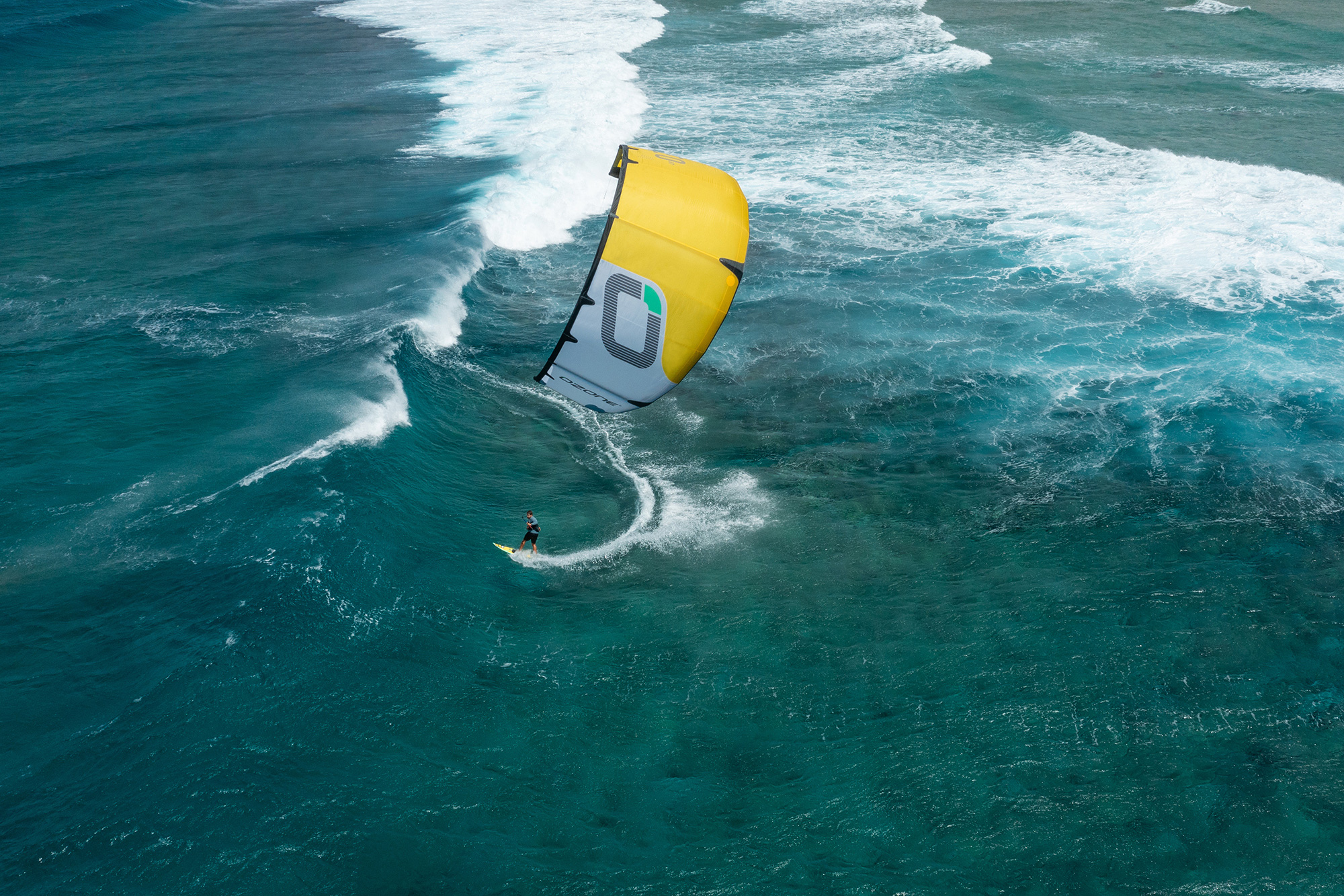 Aile de kitesurf Ozone Reo v7