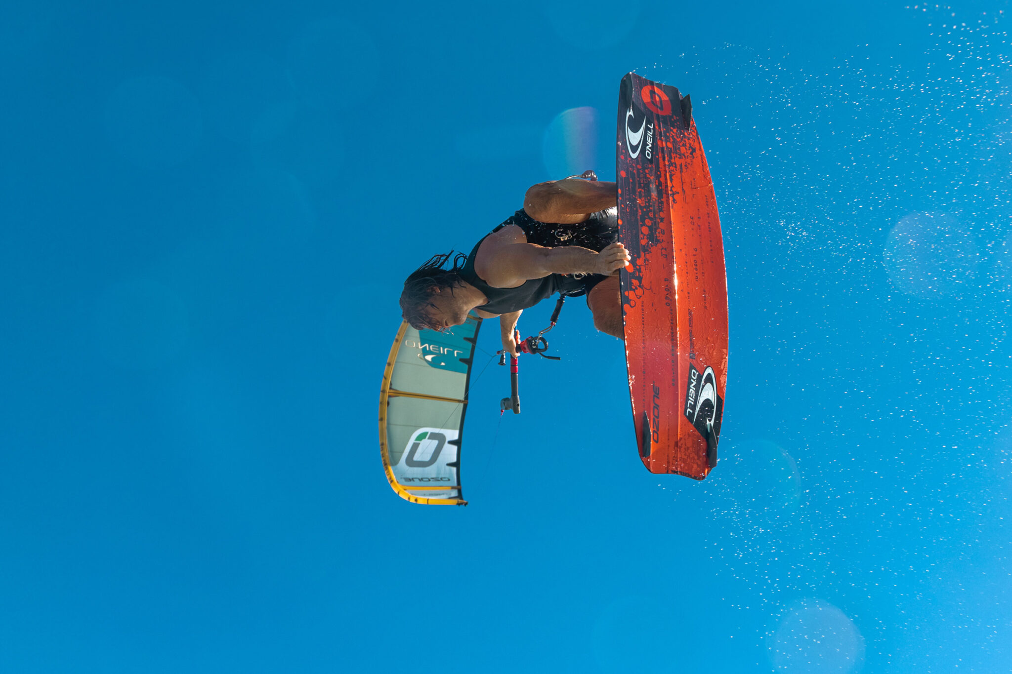 Planche de kitesurf Ozone Code v5
