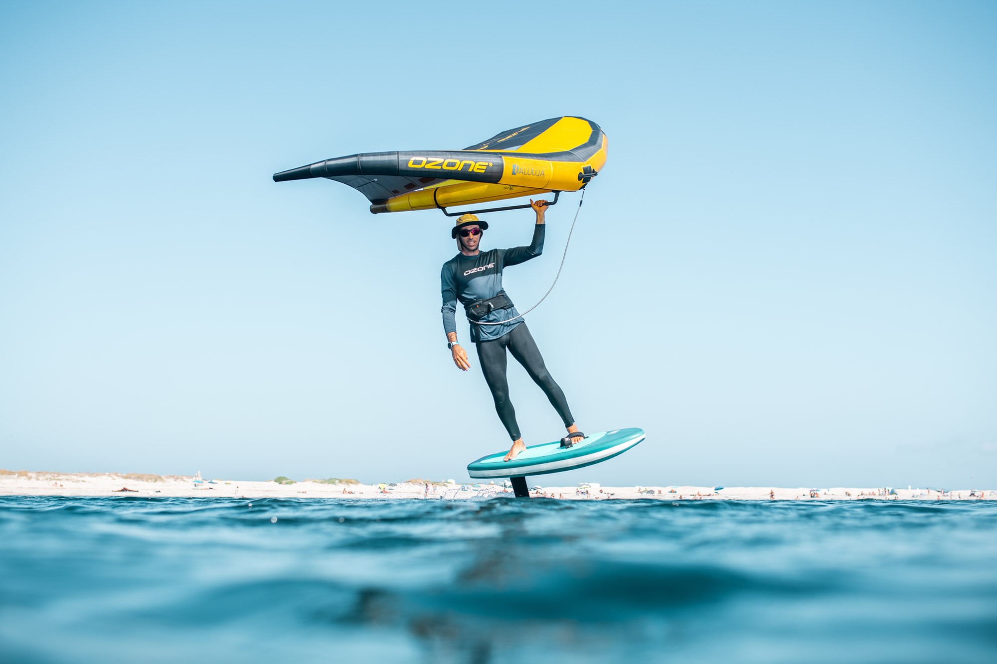 Aile de wingfoil Flow v2 Ultra-x 2026 sur l'eau